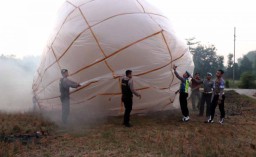 Dalam Sepekan, 59 Balon Udara Tanpa Awak di Ponorogo Disita Polisi