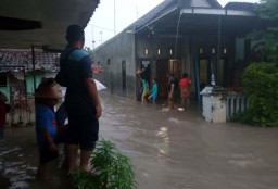Puluhan Rumah di Probolinggo Terendam Banjir