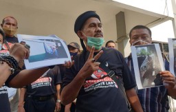 Bannernya Dirusak dan Dicuri, Banteng Ketaton Surabaya Lapor Bawaslu