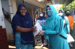 Bantuan untuk Warga Terdampak Banjir Kiriman di Probolinggo