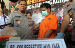 Bejat! Seorang Bapak di Tulungagung Setubuhi Anak Tiri hingga Hamil
