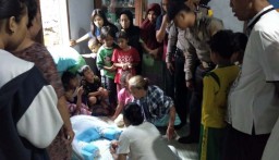 Warga Gending Ngawi Temukan Bayi Laki-laki dalam Boks