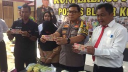 Bayar Tempe dengan Uang Palsu Pemberian Pacar, Wanita ini Ditangkap