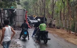Seorang Biker Tewas Tergilas Dump Truck di Jalur Wisata Bromo