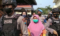 Tipu 400 Emak-emak, Bos Arisan Fiktif Mojokerto Beli Mobil hingga Bangun Rumah