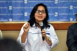 Kepala DP5A Surabaya Chandra Oratmangun Tutup Usia