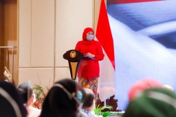 Pengamat: Siapapun Capresnya, Khofifah Cawapresnya