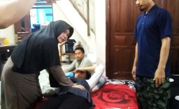 Kisah Pertama Kali Ningsih Tinampi Sembuhkan Korban Santet