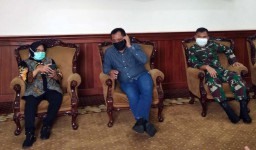 Wali Kota Risma Hadiri Undangan Gubernur Khofifah Bahas PSBB