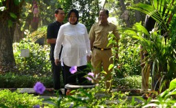 Menengok Solusi Risma Hijaukan Kota di Tengah Menipisnya Anggaran
