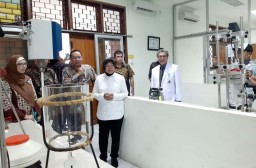 Pemkot Surabaya Gandeng RSUA untuk Kesiapan Penanganan Virus Corona