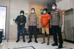 Buron Kasus Pengeroyokan Disergap saat Sembunyi di Kuburan
