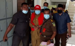 Diduga Korupsi, Camat Duduk Sampeyan, Gresik Tersangka dan Ditahan