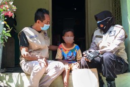 Bikin Meleleh, Begini Cerita Anak-anak Yatim Akibat Covid-19 di Ponorogo