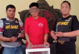 Penjahat Kambuhan Curi Uang Kotak Amal Dua Musala di Surabaya