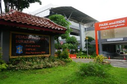 Dishub Surabaya Uji Coba Aplikasi Go Parkir, Yuk Dicoba!