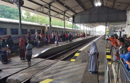 10 Kereta Api Terlambat Datang di Daop 7 Akibat Banjir Jabodetabek