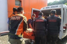 Pengakuan Korban Sebelum Tewas Diduga Loncat dari Lantai 4 Gedung