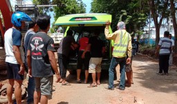 Dua Pengendara Motor Dilaporkan Tewas Terlindas Truk di Gresik