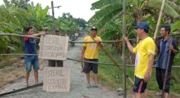 Cegah Penularan Corona, Warga di Sidoarjo Tutup Jalan Masuk Dusun