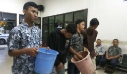 Mandi Sambil Naik Motor di Kota Mojokerto, Giliran 4 Remaja Diamankan