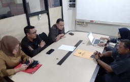 Panggil Eri Cahyadi, Bawaslu Kota Surabaya Sodorkan 15 Pertanyaan