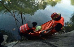 Mayat Bayi Laki-laki Gegerkan Pengunjung Dermaga Siola Surabaya