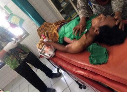 Sakit Hati Ayahnya Diejek, Pria di Madiun ini Tusuk Tetangganya