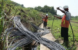 Terapkan Protokol Kesehatan Covid-19, XL Axiata Lanjutkan Fiberisasi