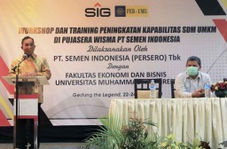 SIG Bekali 28 UMKM di Gresik Cara Berjualan Menggunakan Platform Digital