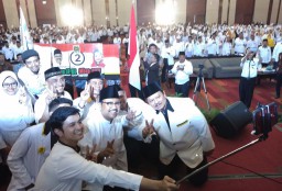 PKS Ikut Mengusung, Gus Ipul Merasa Enteng Menangi Pilgub Jatim