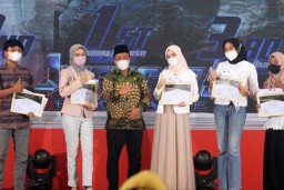 Puncak HPN 2021, PWI Beri Penghargaan Tokoh Inspiratif Gresik