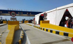 H-4 Lebaran, Kendaraan Mudik Tol Trans Jawa di Jatim Naik 45,56 Persen