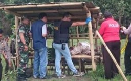 Pria Misterius Gantung Diri di Gubuk Sawah