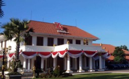 Hari Berkabung Nasional, Pemprov Jatim Tunda Launching Hari Jadi ke-74