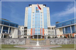 Unesa Terapkan Pembelajaran Jarak Jauh, UTS dan UAS Digelar Online