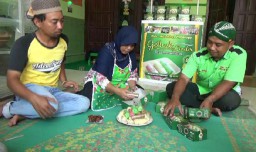 Melihat dari Dekat Pembuatan Getuk Kurma di Ponorogo