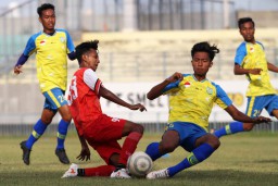 Perbaiki Kelemahan, Gresik United Geber Laga Uji Coba