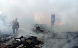 Gudang Triplek di Kota Probolinggo Terbakar Jelang Buka Puasa