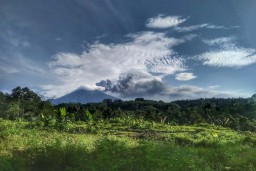 Cerita Mistis Pendakian ke Puncak Gunung Raung