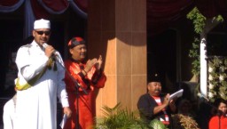 Upacara Peringatan Hari Jadi ke 660 Kota Probolinggo Gunakan 6 Bahasa