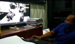 Hii... Helm di Kantor Dishub Kota Probolinggo ini Bergerak Sendiri