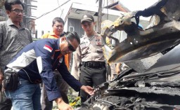 Honda Jazz Terbakar di Surabaya, Tim Labfor Didatangkan