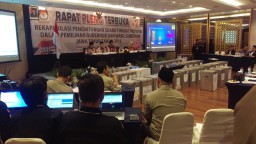 KPU Jatim Gelar Rekapitulasi Suara Pilgub Jatim di Surabaya