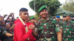 Rifki dan Atjong Disambut Meriah, Pangdam Beri Bonus Khusus