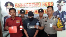 Pegawai Bank Swasta Dicokok Polisi Saat Transaksi Sabu