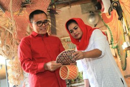 Kampanye di Banyuwangi, Puti Janjikan Akses Pinjaman Modal Murah