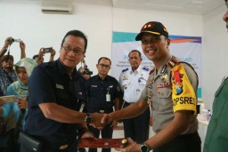 Cekatan Tangani Kecelakaan KA di Ngawi, Kapolres Tuai Penghargaan