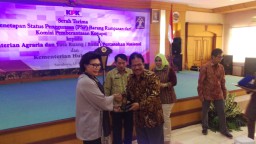 KPK Hibahkan Harta Rampasan dari Kasus Korupsi Mantan Bupati Bangkalan