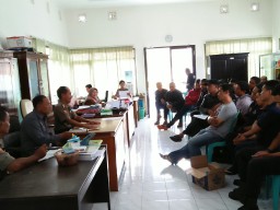 4 Bulan Tak Dibayar, Anggota Damkar Blitar ini Malah di Pungli